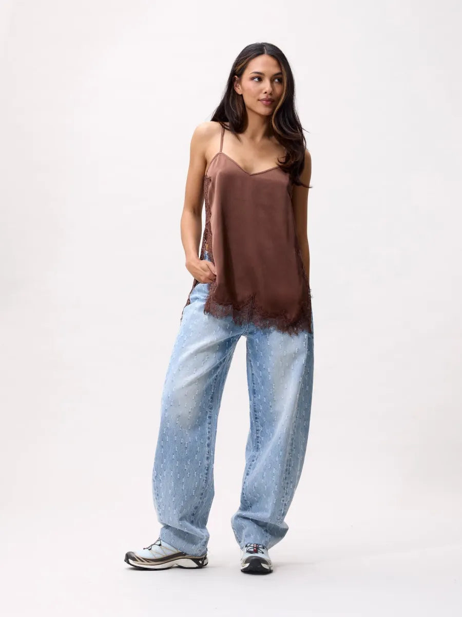 Catwalk Junkie Catwalk Junkie Top Bruin