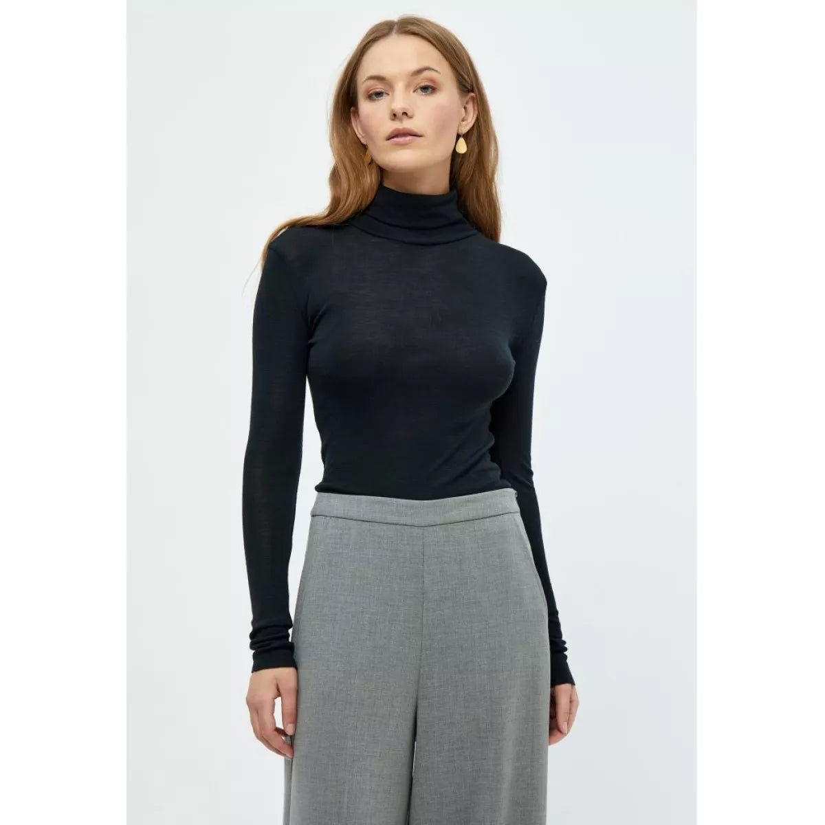 Minus Minus Top Zwart