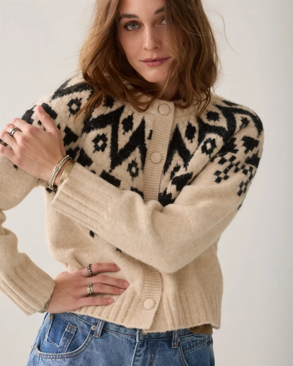 Eén broek, drie looks – van feestelijk tot casual